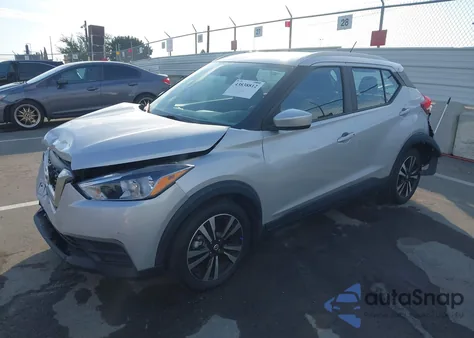 2018 Nissan Kicks Sv z USA, uszkodzony, nr VIN 3N1CP5CU2JL508501